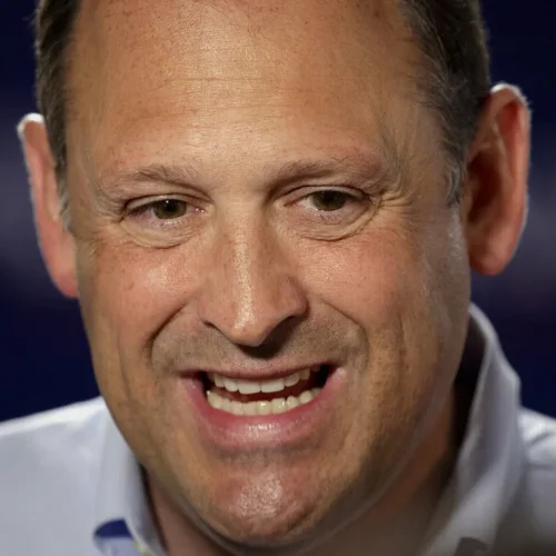 Andy Barr manövriert Rivalen und holt Trump-Plus: Aussichten auf Senatssitz in Kentucky