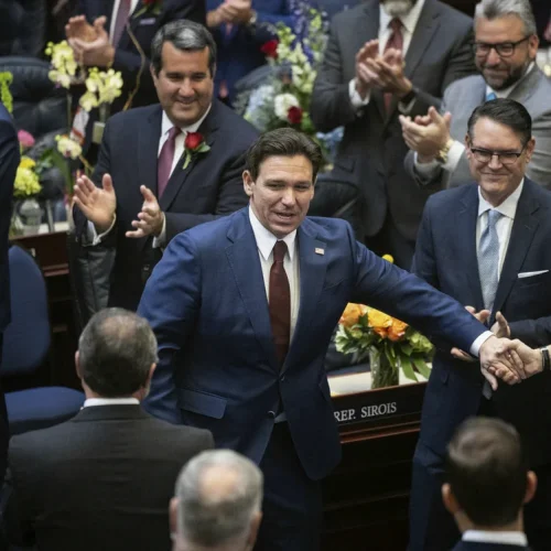 Kampf um Floridas Kongresswahlkarten: Gericht prüft neue Karten-Gültigkeit