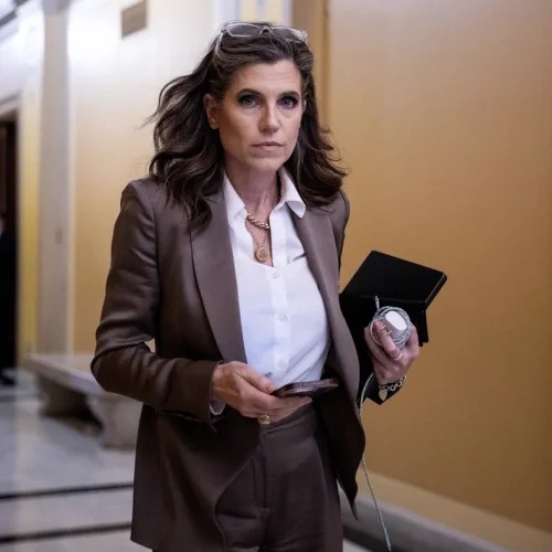 Nancy Mace fordert Moratorium für neue KI-Rechenzentren wegen Stromkosten