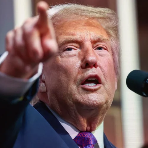 Trump stoppt geplanten Angriff auf Iran – militärische Option bleibt offen
