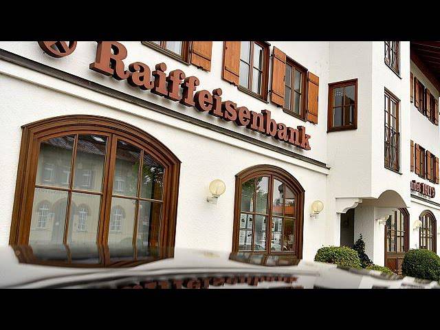 Bank in Bayern verlangt Zinsen für Geld auf dem Konto