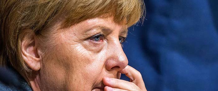Wut und Hass in sozialen Netzwerken steigen: Manche Bürger wünschen Merkel nur noch den Tod