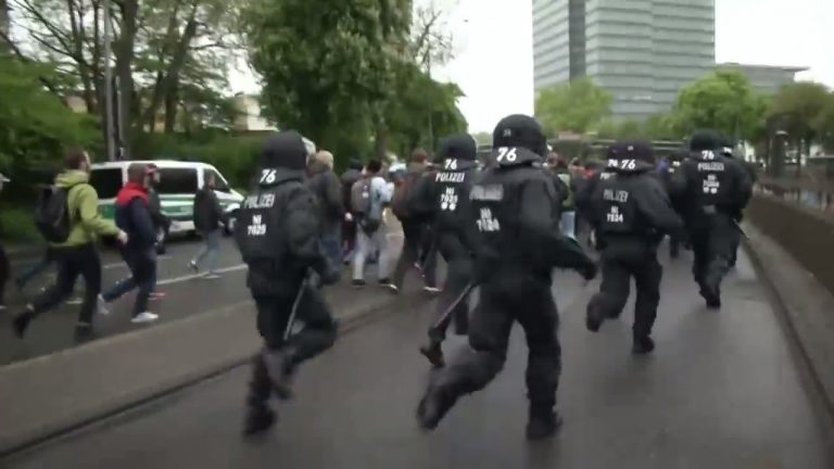 AfD-Parteitag in NRW: Lage in Köln bereits brenzlig
