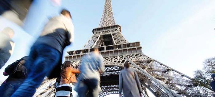 Le Monde-Umfrage: Mehrheit der Franzosen fühlt sich in Frankreich nicht mehr zu Hause