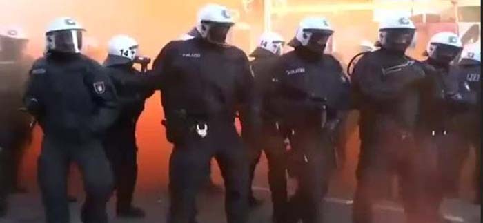 Reaktion auf G20-Fahndung: Linksextremisten veröffentlichen Polizisten-Fotos