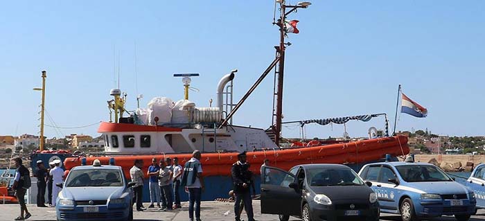 „Jugend Rettet“ am Boden: „Rechte“ sind Schuld am Scheitern ihrer Mission im Mittelmeer