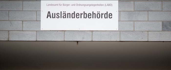 Berlin: Einbrecher stehlen Stempel und Blankodokumente aus Ausländerbehörde