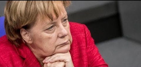 Junge Union in Düsseldorf fordert Merkels Rückzug