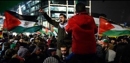 Erneut massive anti-israelische Proteste in Berlin