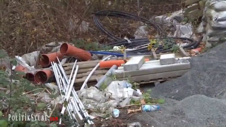 Bochum: Brutaler Überfall auf Obdachlosen – lebendig unter Steinen begraben