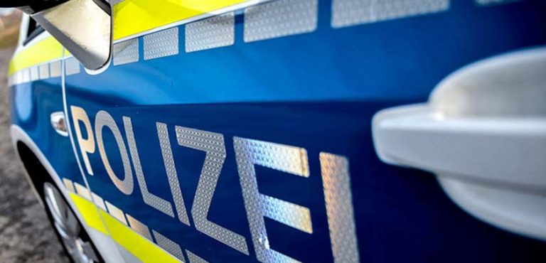 Gießen: Asylbewerber springen bei einer Schlägerei auf der Fahrbahn herum – zwei verletzte Polizisten