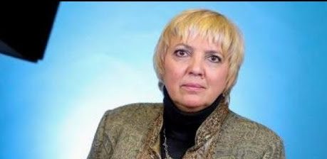 Streit um Kulturausschuss: AfD will Bundestagsvizepräsidentin Claudia Roth absetzen lassen