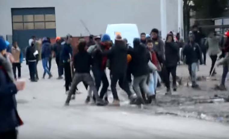 Chaos in Calais: Schießerei unter illegalen Migranten