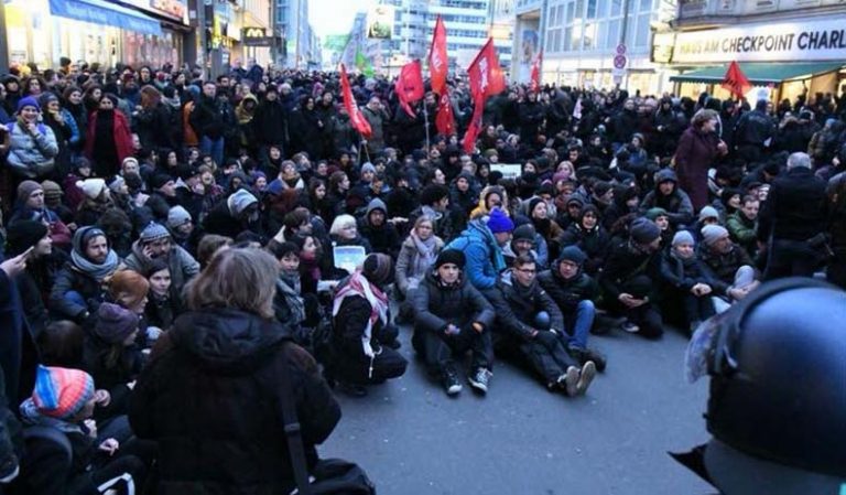 Frauenmarsch Berlin: AfD prüft Strafanzeigen gegen Blockierer sowie gegen die Polizeiführung