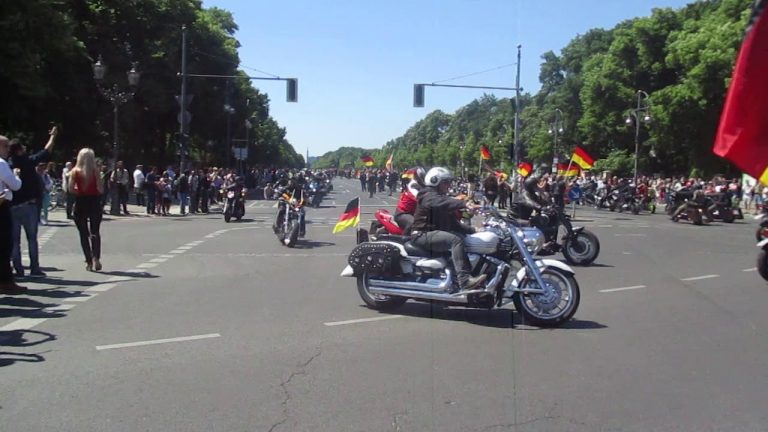 Für unsere Heimat: Demo „Biker für Deutschland“ in Berlin