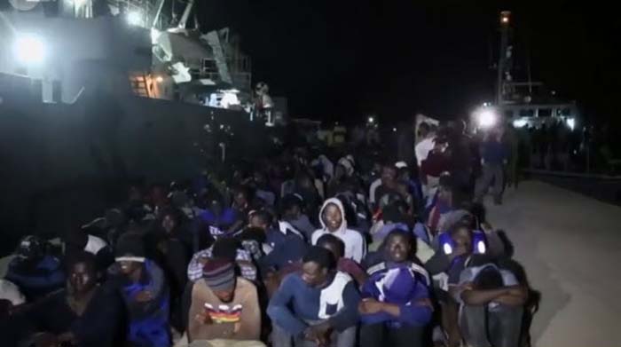 Nur so geht es: Migranten im Mittelmeer abgefangen und nach Libyen zurückgebracht