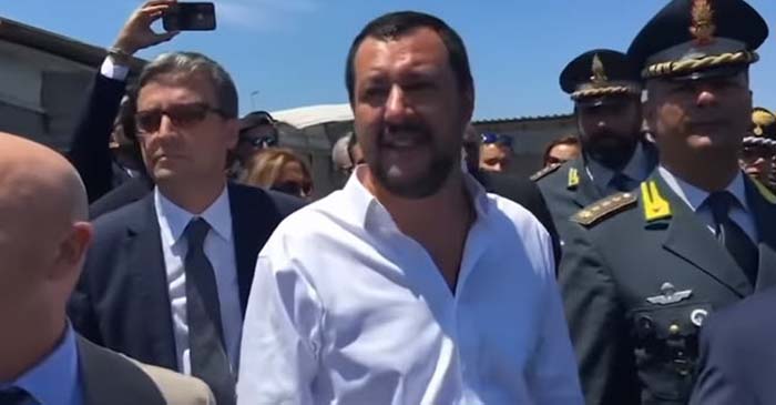 Salvini: „Menschenschmuggler und Mafia sind derselbe Mist“