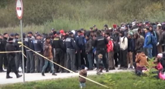 Bosnien: Polizei hält 200 Migranten auf, die nach Kroatien illegal einreisen wollten