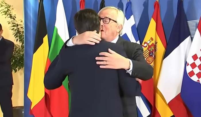 Juncker: Italien bleibt im Euro – „niemand begeht Selbstmord“