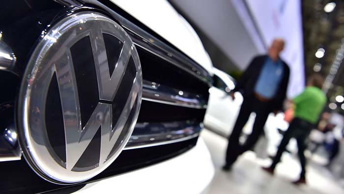 Weidel: VW baut bis zu 100.000 Stellen ab – Bundesregierung vernichtet die Lebensgrundlage Zehntausender!