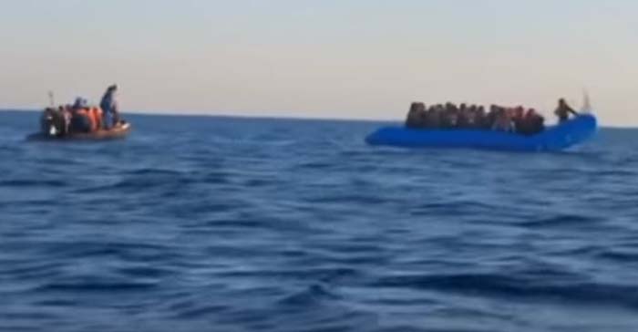 Italien schließt Häfen für Schlepperhelferkahn „Mare Jonio“ mit 49 Migranten an Bord