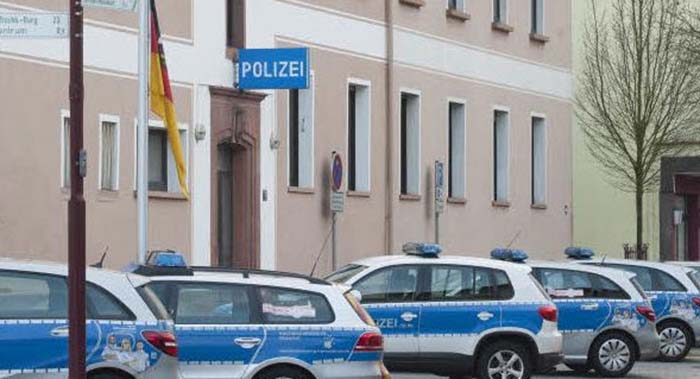 Kann man sich nicht ausdenken: Tschetschenische Mafia bewachte Polizeigebäude in Deutschland