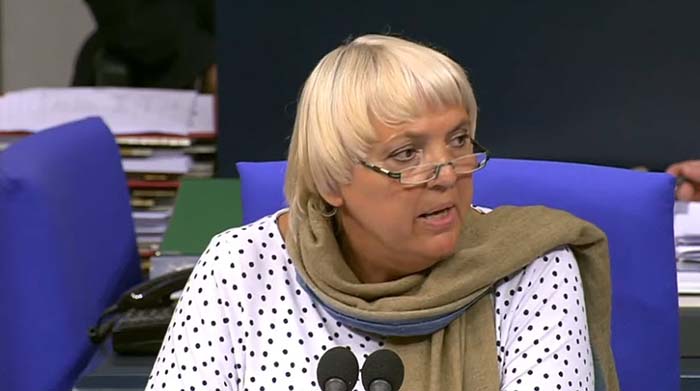 Meuthen: Claudia Roth muss sofort zurücktreten!