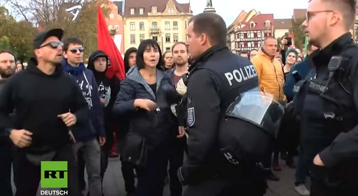 Erfurt: Polizist setzt Schlagstock gegen AfD-Gegner vor Höcke-Auftritt ein