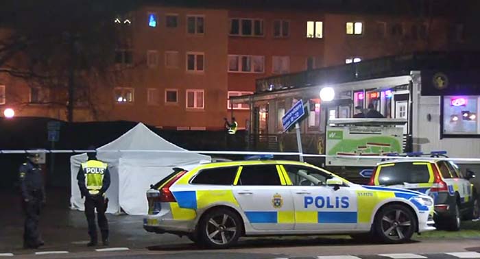 Bandenkriminalität in Schweden: Junger Mann vor einer Pizzeria erschossen