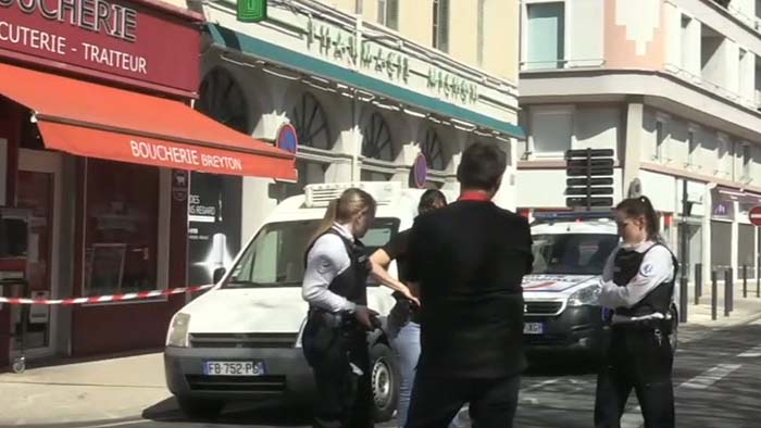 Frankreich: Messerangriff mit zwei Toten und mehreren Verletzten