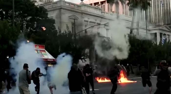Griechenland: Proteste gegen Demonstrationsgesetz in Athen