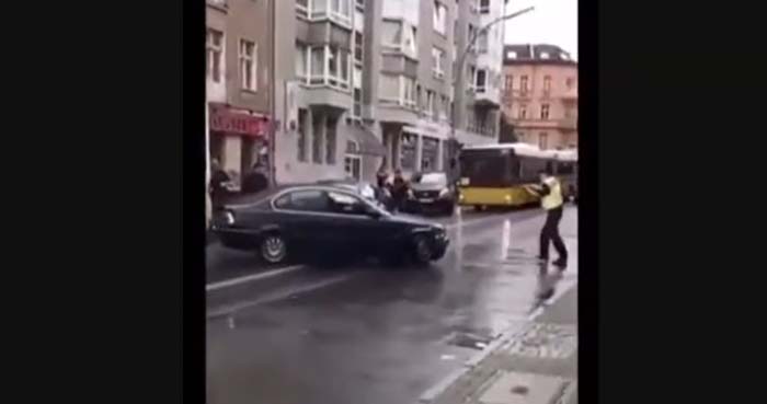 Berlin-Neukölln: Polizei schießt auf BMW