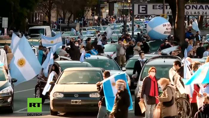 Argentinien: Demo gegen Corona-Maßnahmen in Buenos Aires