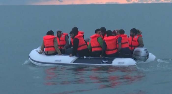 Wird super klappen! Migration: Frontex soll Ärmelkanal aus der Luft überwachen