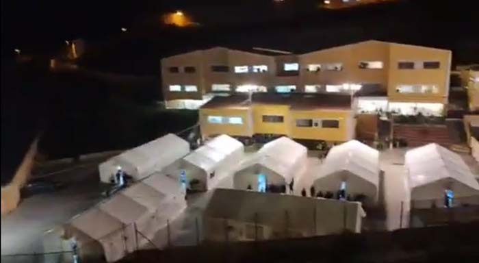 Kanarische Inseln: „Europa oder Tod“, 450 marokkanische Migranten treten in Hungerstreik