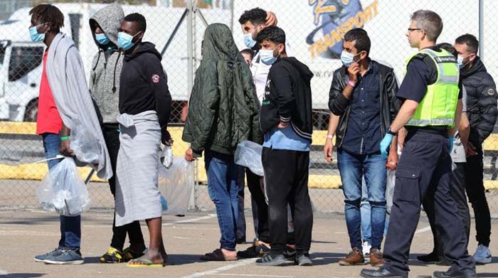 In Deutschland undenkbar: Britische Regierung kündigt umfassende Asylreform an