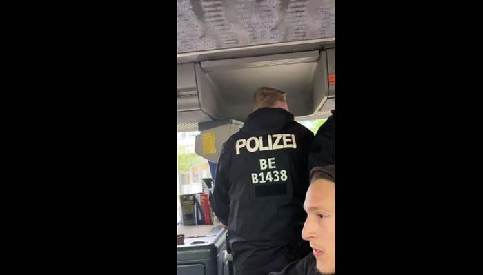 Das kann man auch nur mit DEUTSCHEN machen: Polizei kapert Bus