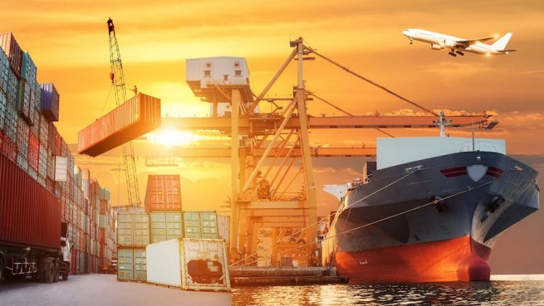 Globale Lieferketten in Gefahr? Zwölf Prozent der Schiffsgüter bewegen sich nicht
