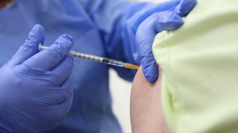 Harvard-Studie beweist: Weltweite Impfungen hemmen das Virus nicht