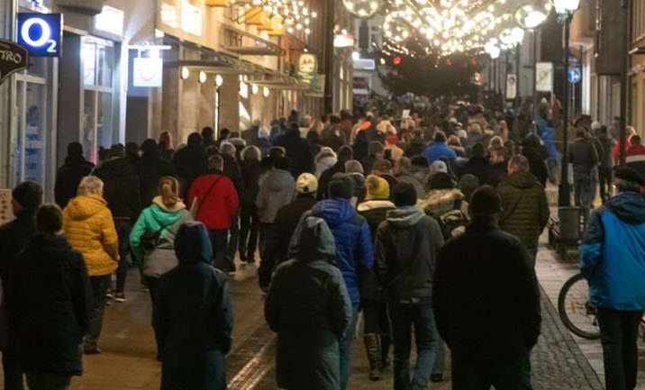 Waffengebrauch gegen „Spaziergänger“? Shitstorm gegen OB der Stadt Ostfildern