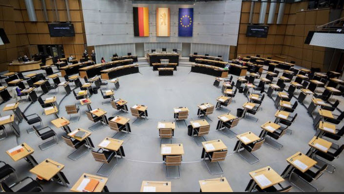 Wahlwiederholung Berlin: Ex-Parlamentarier fordert sofortige Auflösung des Abgeordnetenhauses