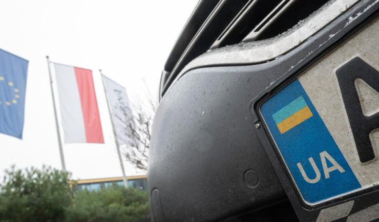 Für Ukrainer gelten weiterhin deutsche Gesetze nicht: Ummeldung von KFZs bleibt ausgesetzt