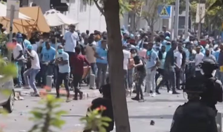 Brutale Schlacht von Asylwerbern aus Eritrea in Israel
